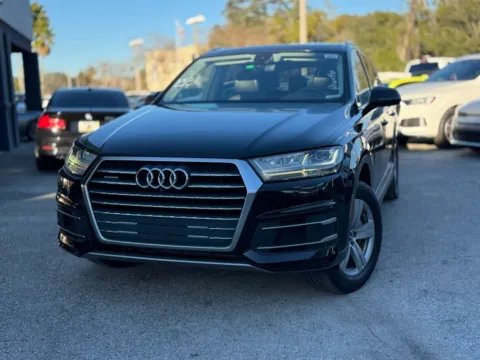 Photos of 2019 Audi Q7 45 Premium Plus for sale in Jacksonville, FL at AUTOLAND