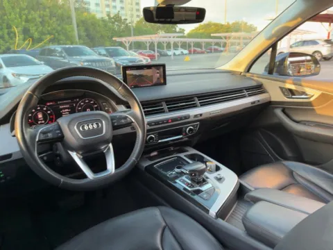 Another view of 2019 Audi Q7 45 Premium Plus for sale in Jacksonville, FL at AUTOLAND
