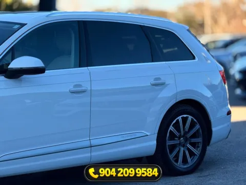 Another view of 2019 Audi Q7 45 Premium Plus for sale in Jacksonville, FL at AUTOLAND