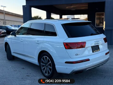 More photos of 2019 Audi Q7 45 Premium Plus at AUTOLAND, FL