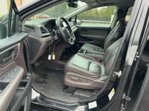 Another view of 2019 Honda Odyssey Touring for sale in Jacksonville, FL at AUTOLAND