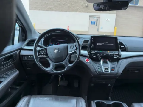 More photos of 2019 Honda Odyssey Touring at AUTOLAND, FL
