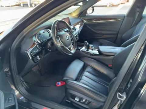 Photos of 2019 BMW 5 Series 540i xDrive for sale in Jacksonville, FL at AUTOLAND