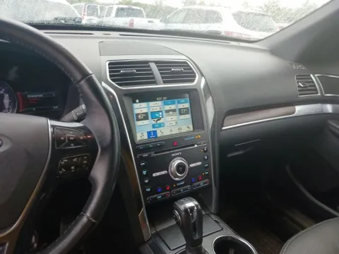 Photos of 2018 Ford Explorer Limited for sale in Jacksonville, FL at AUTOLAND