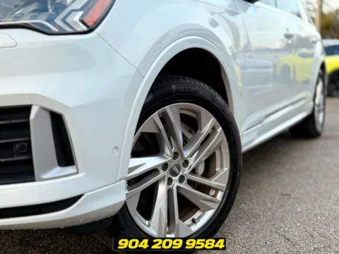 Another view of 2020 Audi Q7 45 Premium Plus for sale in Jacksonville, FL at AUTOLAND