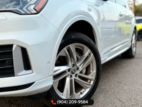 Another view of 2020 Audi Q7 45 Premium Plus for sale in Jacksonville, FL at AUTOLAND