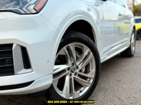 Another view of 2020 Audi Q7 45 Premium Plus for sale in Jacksonville, FL at AUTOLAND