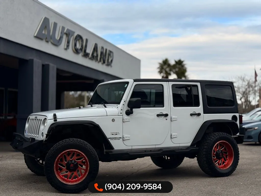 White 2017 Jeep Wrangler Unlimited Sahara for sale in Jacksonville, FL