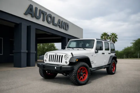White 2017 Jeep Wrangler Unlimited Sahara for sale in Jacksonville, FL
