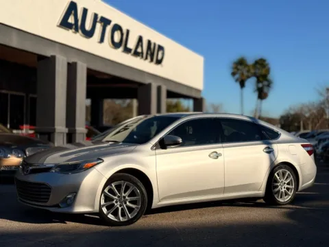 Silver 2013 Toyota Avalon XLE Touring for sale in Jacksonville, FL