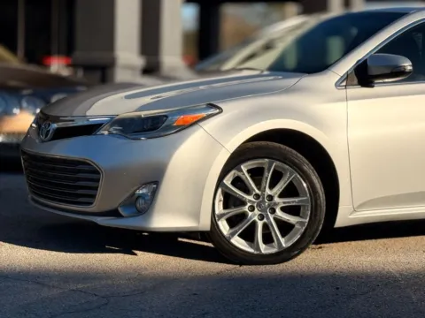 Photos of 2013 Toyota Avalon XLE Touring for sale in Jacksonville, FL at AUTOLAND