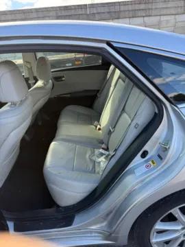 More photos of 2013 Toyota Avalon XLE Touring at AUTOLAND, FL