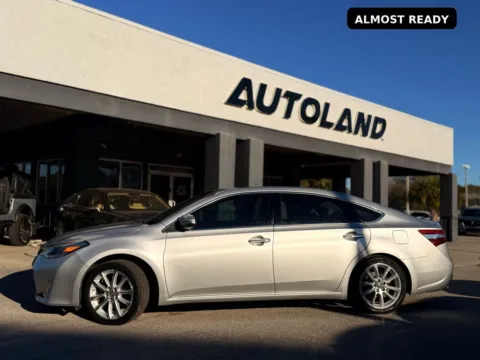 More photos of 2013 Toyota Avalon XLE Touring at AUTOLAND, FL