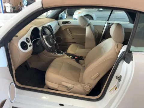 Photos of 2014 Volkswagen Beetle 1.8T for sale in Jacksonville, FL at AUTOLAND