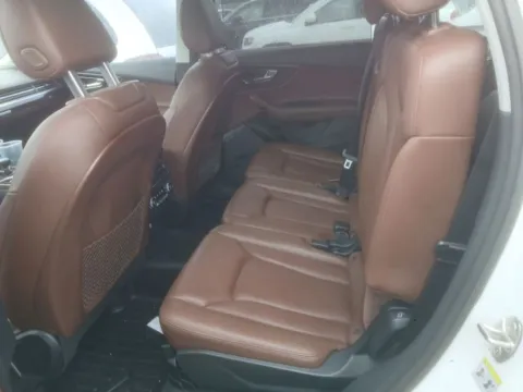 More photos of 2018 Audi Q7 3.0T Prestige at AUTOLAND, FL