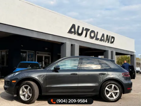 More photos of 2017 Porsche Macan at AUTOLAND, FL
