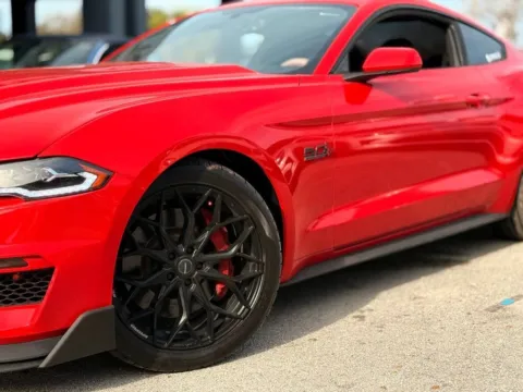More photos of 2019 Ford Mustang GT at AUTOLAND, FL