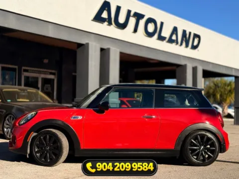 More photos of 2019 MINI Cooper S Classic at AUTOLAND, FL