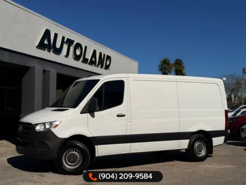 Green 2019 Mercedes-Benz Sprinter 1500 Cargo Van 144 in. WB for sale in Jacksonville, FL