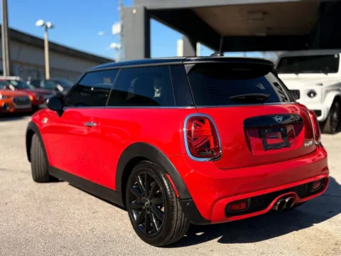 More photos of 2019 MINI Cooper S Classic at AUTOLAND, FL