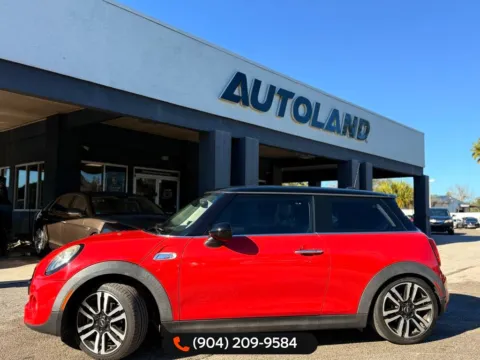 More photos of 2019 MINI Cooper S Classic at AUTOLAND, FL