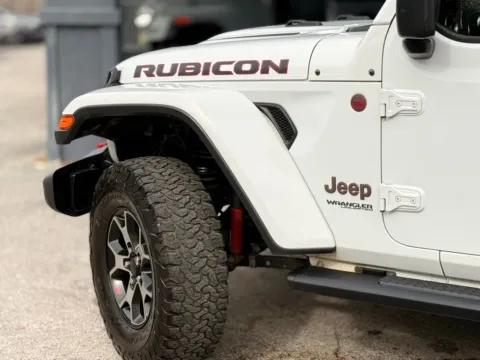 More photos of 2019 Jeep Wrangler Unlimited Rubicon at AUTOLAND, FL