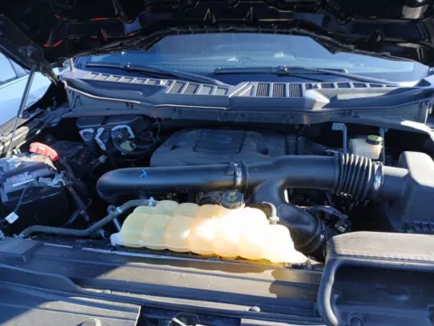 More photos of 2022 Ford F-150 XLT at AUTOLAND, FL