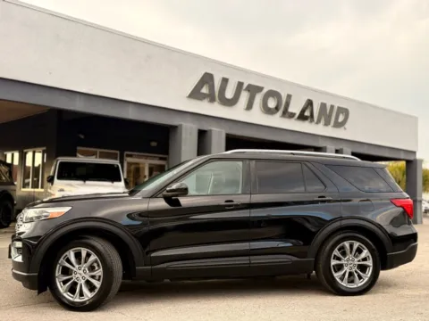 More photos of 2021 Ford Explorer Limited at AUTOLAND, FL