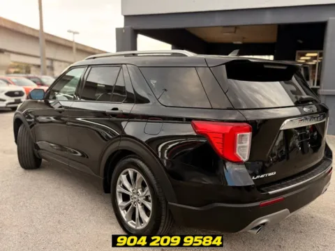 More photos of 2021 Ford Explorer Limited at AUTOLAND, FL