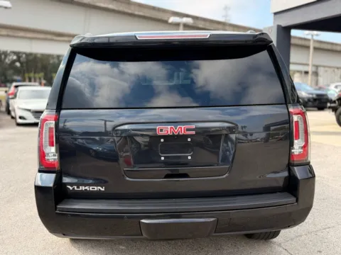 More photos of 2020 GMC Yukon SLT at AUTOLAND, FL