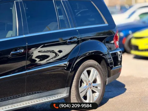 Photos of 2011 Mercedes-Benz GL-Class GL 450 for sale in Jacksonville, FL at AUTOLAND