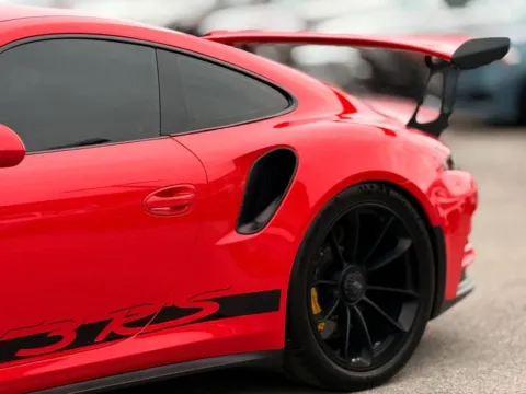 More photos of 2016 Porsche 911 GT3 RS at AUTOLAND, FL