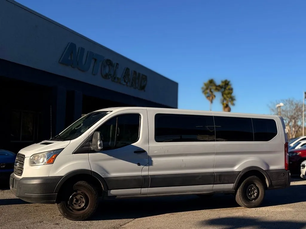 White 2017 Ford Transit-350 XLT for sale in Jacksonville, FL
