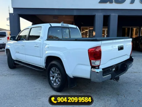 More photos of 2017 Toyota Tacoma SR5 at AUTOLAND, FL