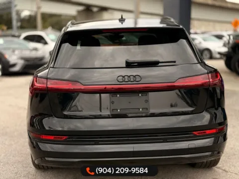 More photos of 2019 Audi e-tron Prestige at AUTOLAND, FL
