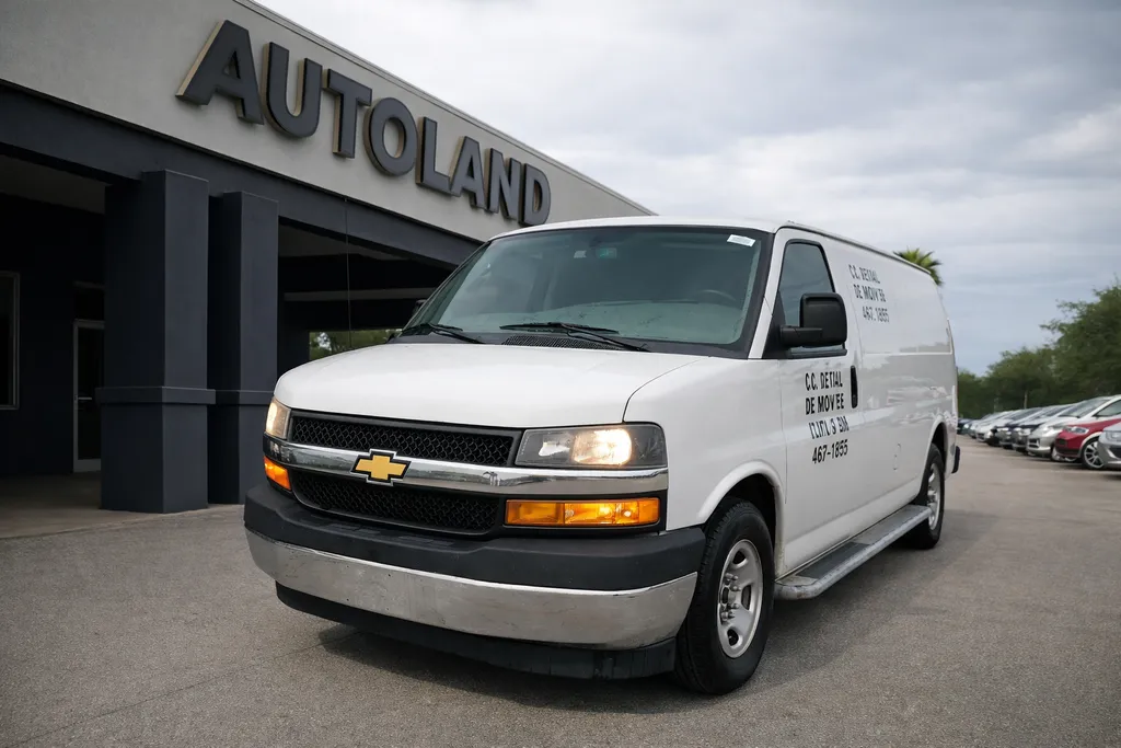 White 2019 Chevrolet Express 2500 Work Van for sale in Jacksonville, FL
