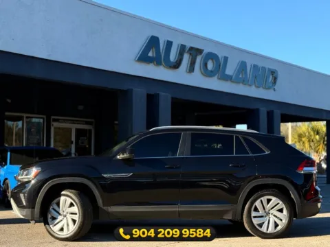 More photos of 2021 Volkswagen Atlas Cross Sport 2.0T SE w/Technology at AUTOLAND, FL
