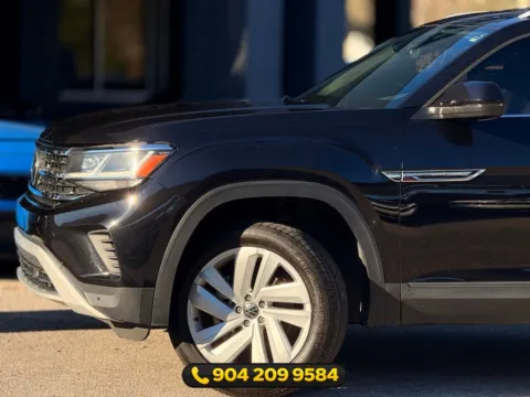 Photos of 2021 Volkswagen Atlas Cross Sport 2.0T SE w/Technology for sale in Jacksonville, FL at AUTOLAND