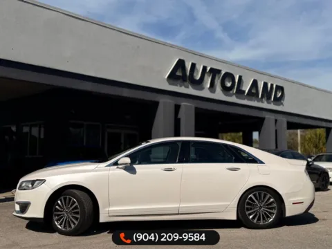 More photos of 2020 Lincoln MKZ Standard at AUTOLAND, FL