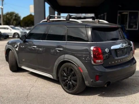 More photos of 2019 MINI Cooper S E Countryman at AUTOLAND, FL