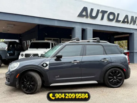 More photos of 2019 MINI Cooper S E Countryman at AUTOLAND, FL