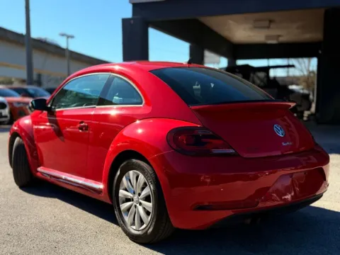 More photos of 2019 Volkswagen Beetle 2.0T S at AUTOLAND, FL