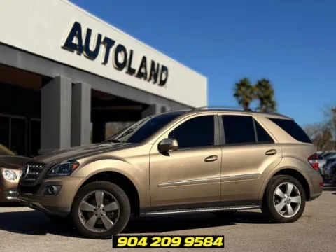Photos of 2009 Mercedes-Benz M-Class ML 350 for sale in Jacksonville, FL at AUTOLAND
