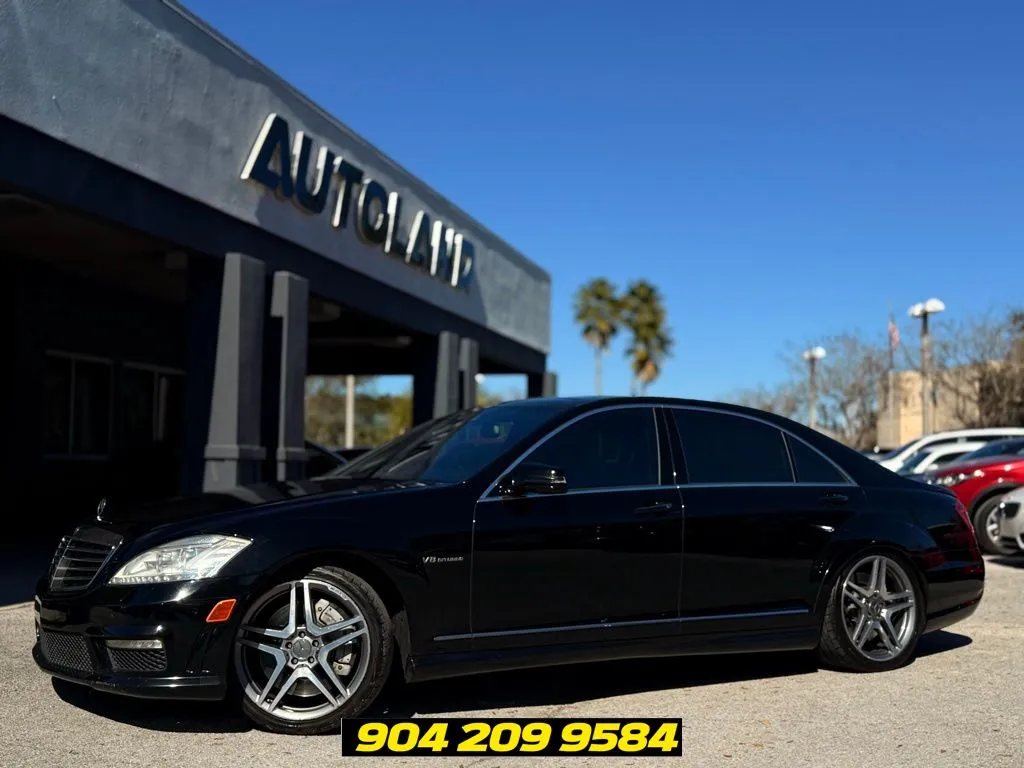 2013 Mercedes-Benz S-Class S63 AMG's photo