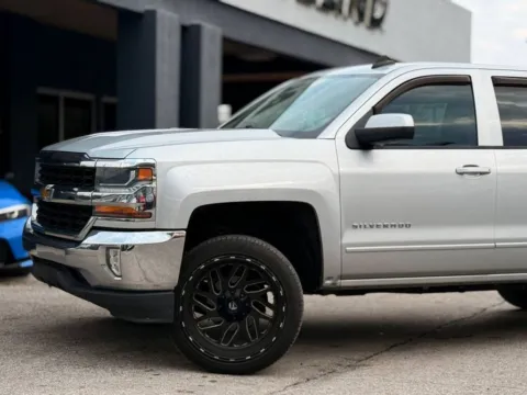Photos of 2018 Chevrolet Silverado 1500 LT for sale in Jacksonville, FL at AUTOLAND