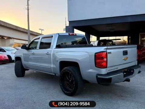 More photos of 2018 Chevrolet Silverado 1500 LT at AUTOLAND, FL