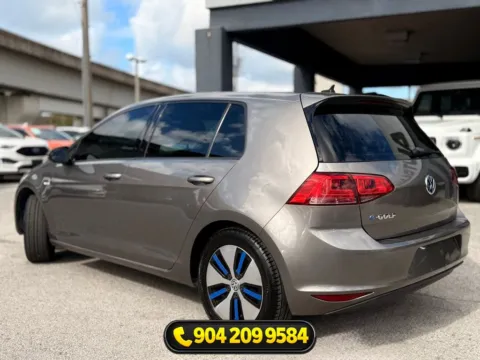 More photos of 2016 Volkswagen e-Golf SE at AUTOLAND, FL
