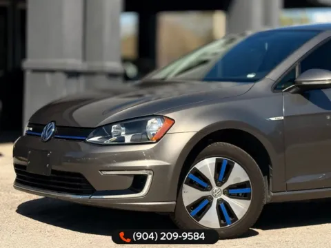 Photos of 2016 Volkswagen e-Golf SE for sale in Jacksonville, FL at AUTOLAND