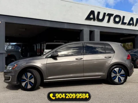 More photos of 2016 Volkswagen e-Golf SE at AUTOLAND, FL