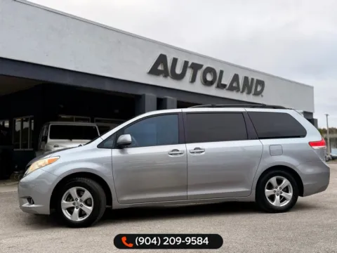 More photos of 2011 Toyota Sienna LE at AUTOLAND, FL